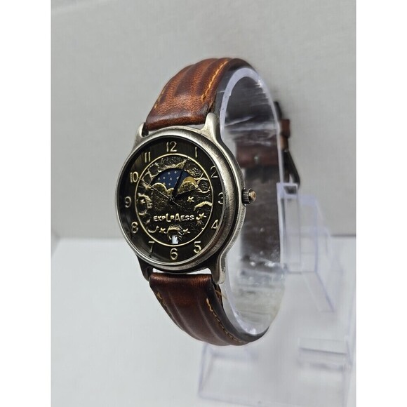 LA Express Moon And Stars Quartz Watch Day Night Date Brown Leather New Battery main image 9